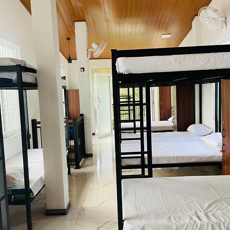 Star Village Hostel كاندي المظهر الخارجي الصورة