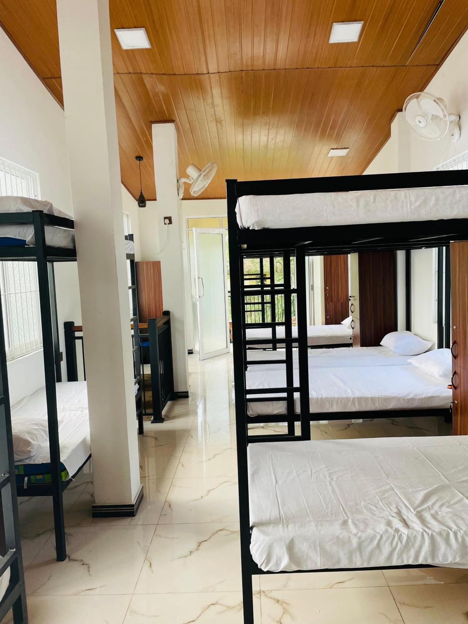 Star Village Hostel كاندي المظهر الخارجي الصورة
