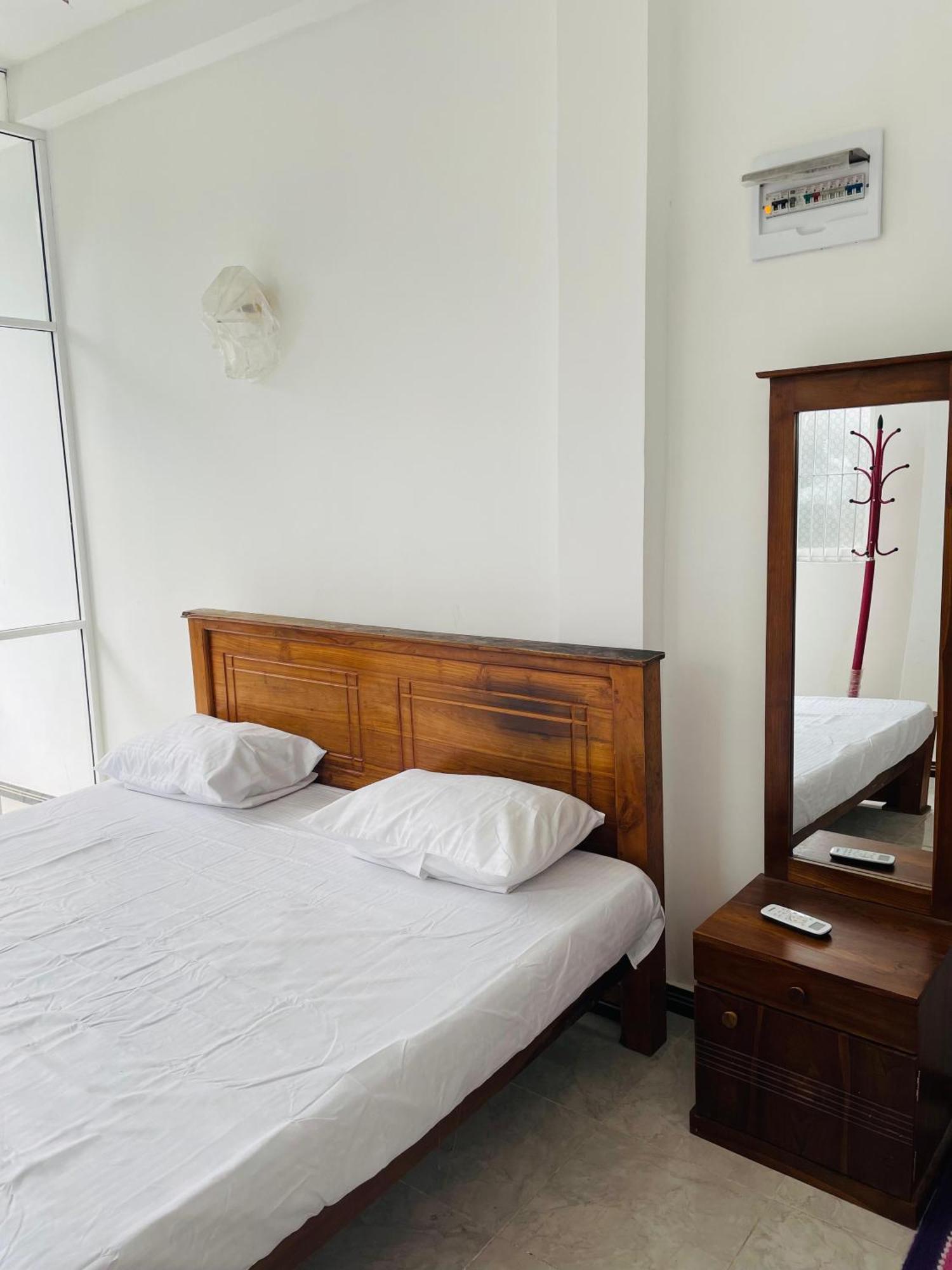 Star Village Hostel كاندي المظهر الخارجي الصورة