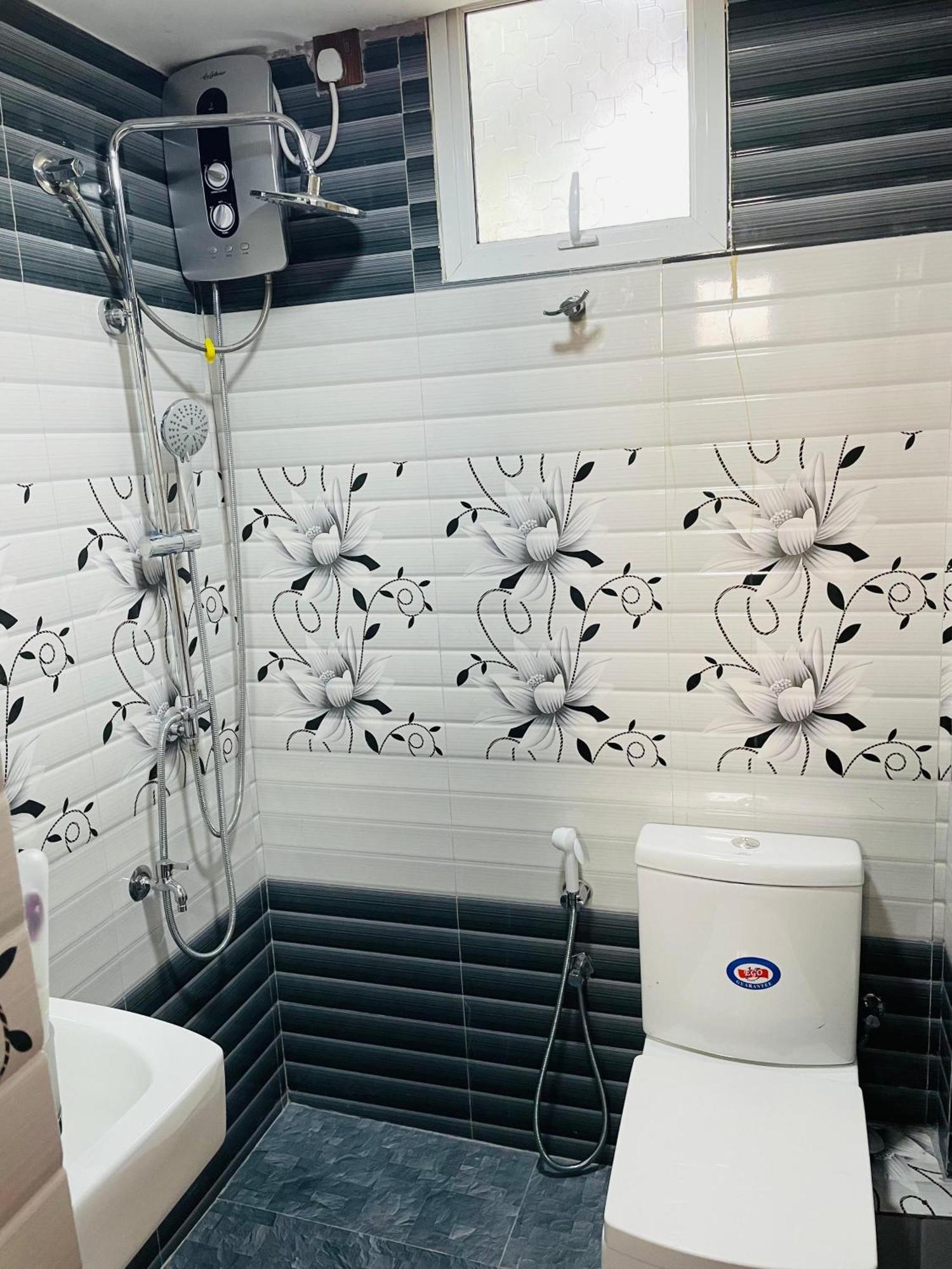Star Village Hostel كاندي المظهر الخارجي الصورة